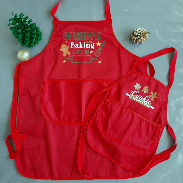 Red christmas baking crew apron for adult and baby