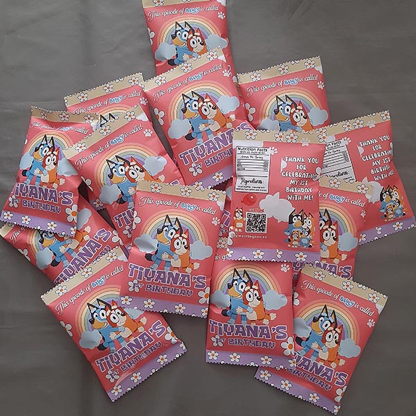 Product: This episode of bluey personalised chip bags party packs