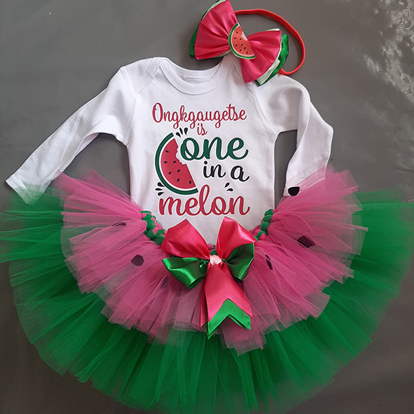 Product: Green and pink one in a melon tutuset and personalised tshirt and headband